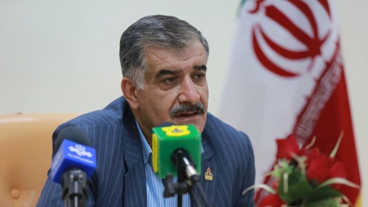 کی شمس: فرماندار آبادان قول داد که شنبه به حساب بازیکنان پول واریز شود