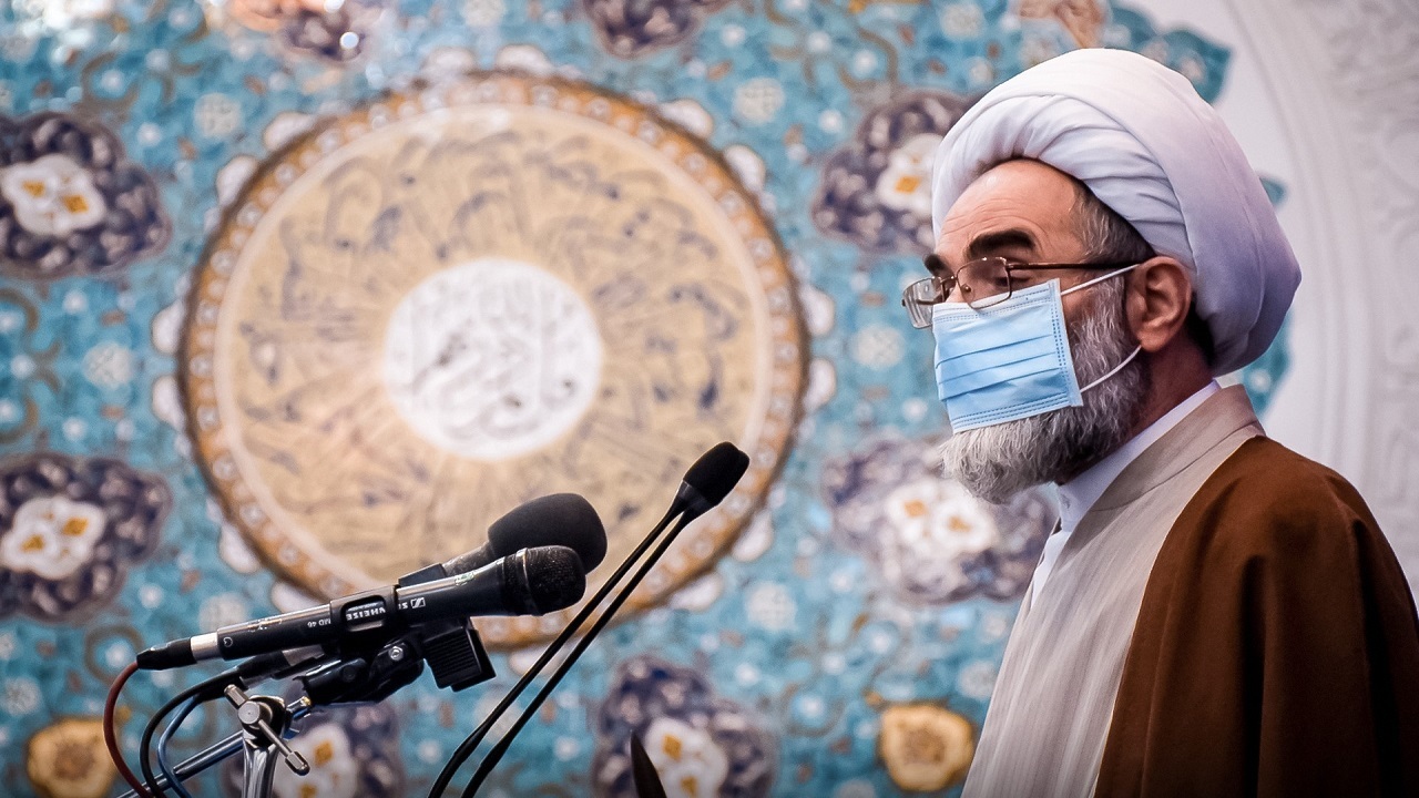 ایران با قدرت‌های سلطه‌گر سازش نمی‌کند