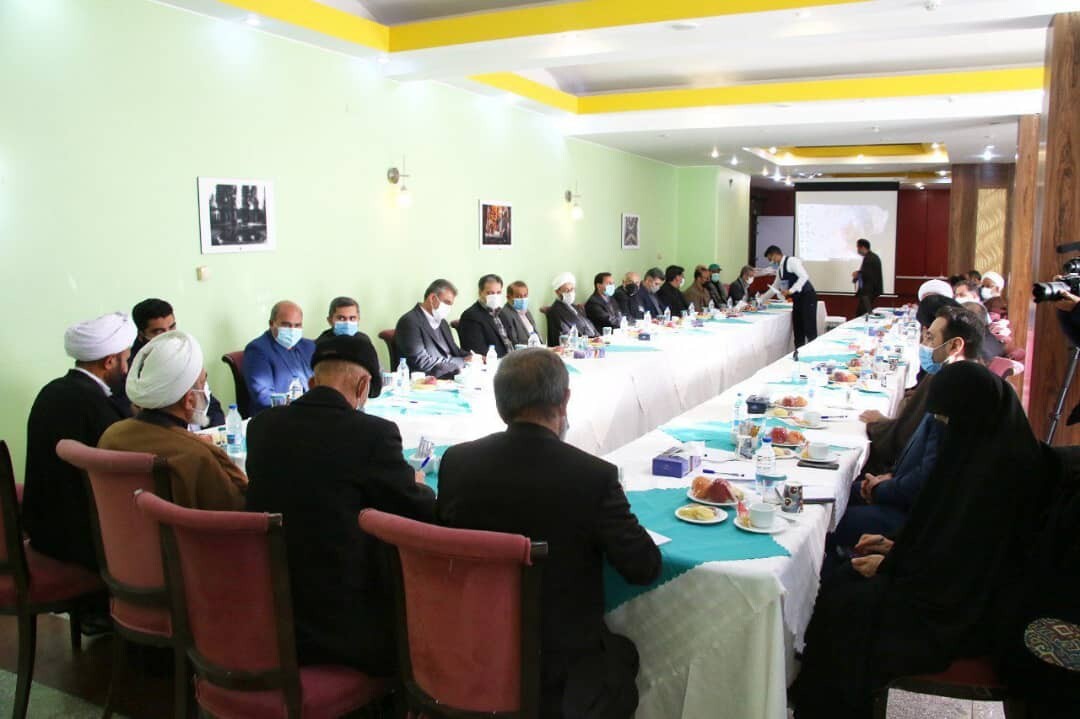 نشست مسئولان وزارت ورزش با مسئولان استان کرمان