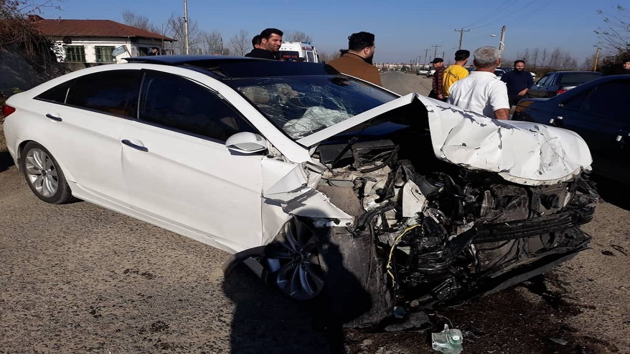 مصدوم شدن ۴ نفر در یک حادثه رانندگی در فومن