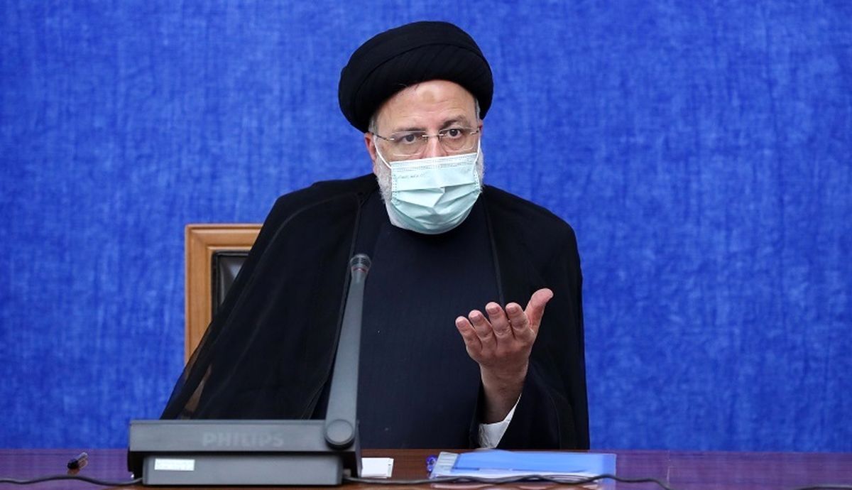 کمبودی در زمینه تامین واکسن‌های داخلی و وارداتی وجود ندارد/ بازگشایی مدارس و دانشگاه‌ها بلامانع است