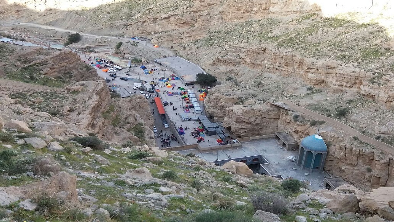 ساخت زائر سرای حرم حضرت بی بی حکیمه (س) مساعدت خیران را می طلبد