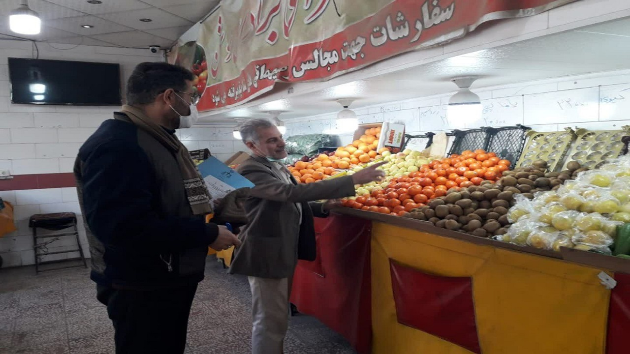نظارت گشت مشترک تعزیرات قم بر فعالیت اصناف