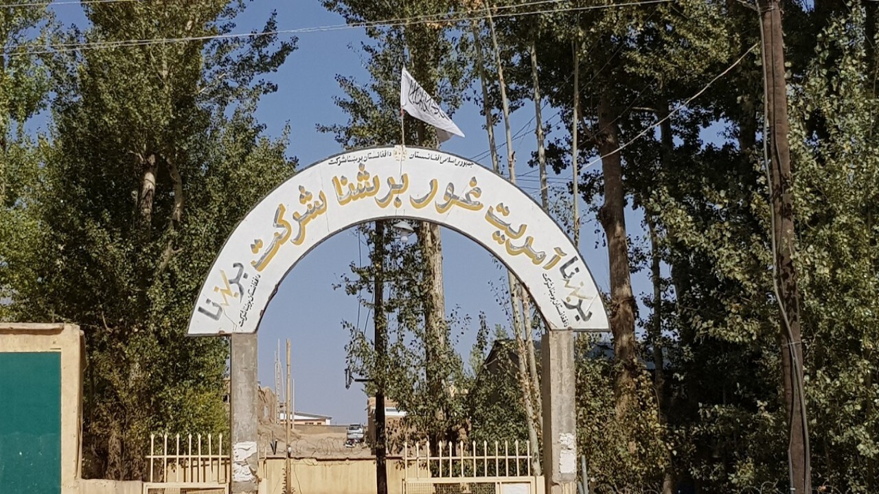برق شهر فیروزکوه پس از چهار ماه به گونه موقتی وصل شد