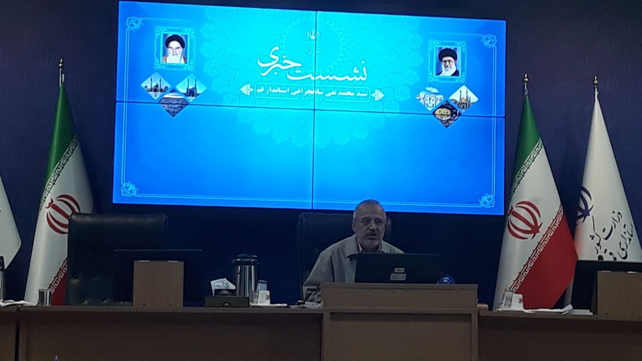 سفر رئیس جمهور به قم ۱۵۸ مصوبه داشت