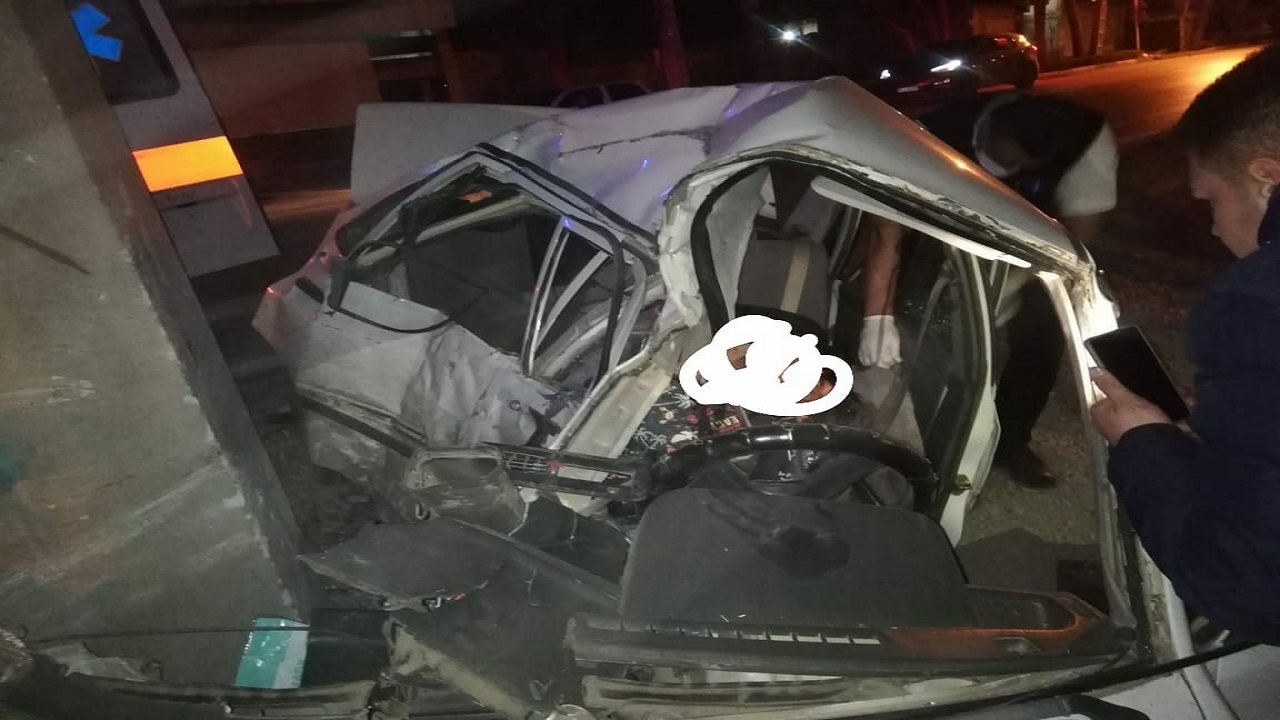 دو کشته و یک مصدوم در برخورد با پل در اصفهان