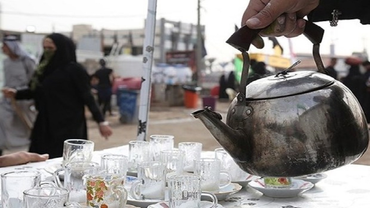 پذیرایی از زوار عراقی در موکب کارچان اراک