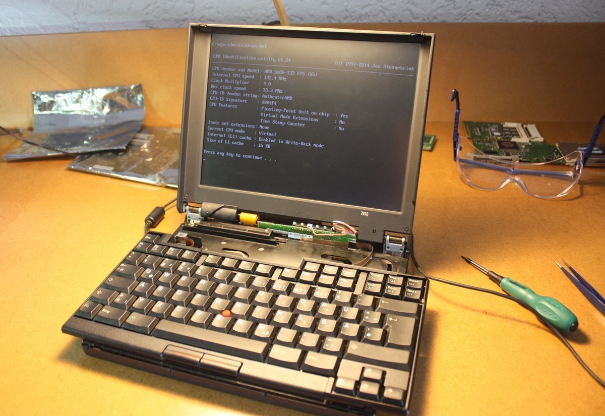IBM ThinkPad ۷۰۱