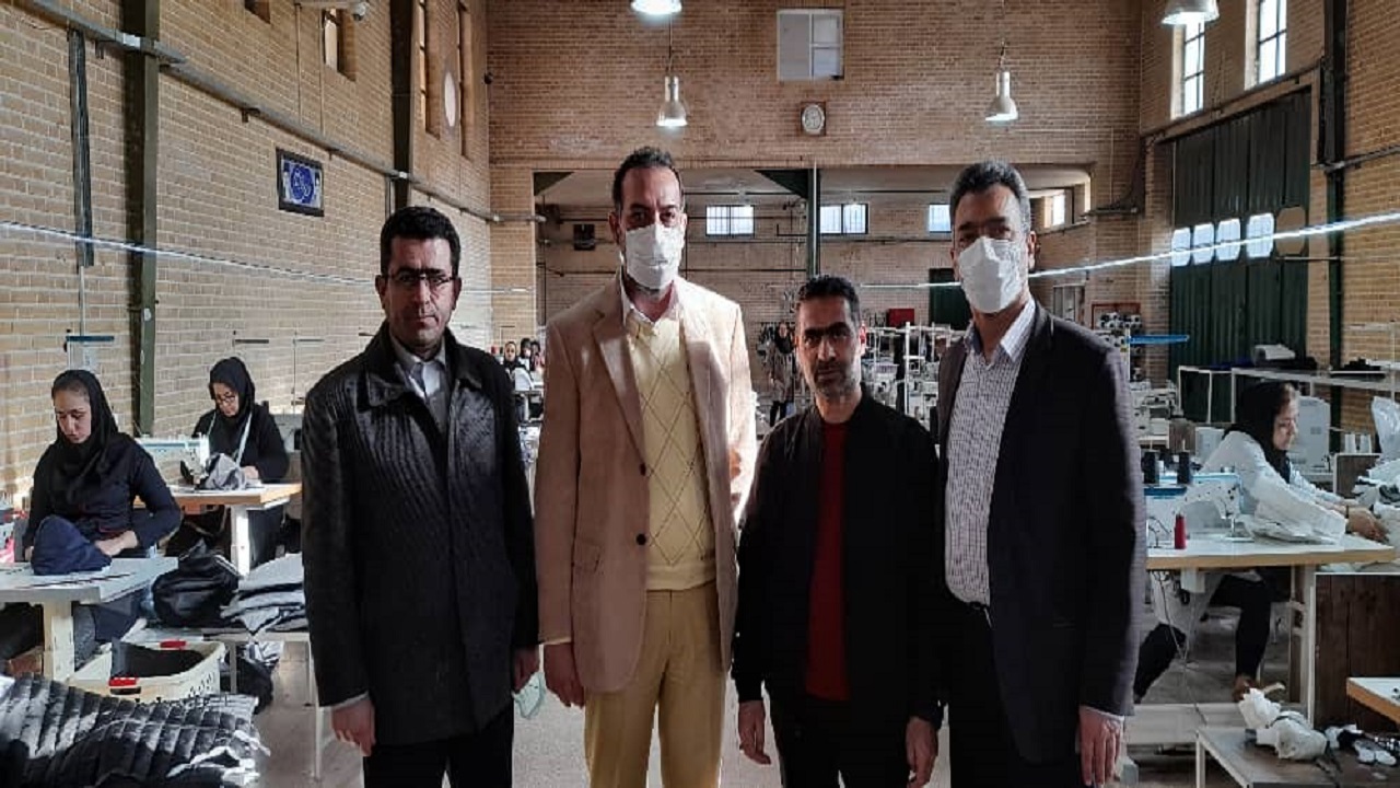 ایجاد مراکز جوار و بین کارگاهی صنایع و بنگاه‌های اقتصادی در البرز