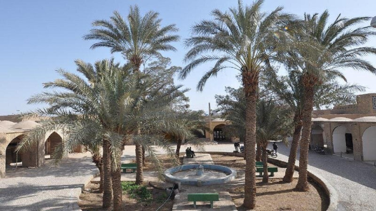 رتبه نخست بافق در تعداد آثار ناملموس