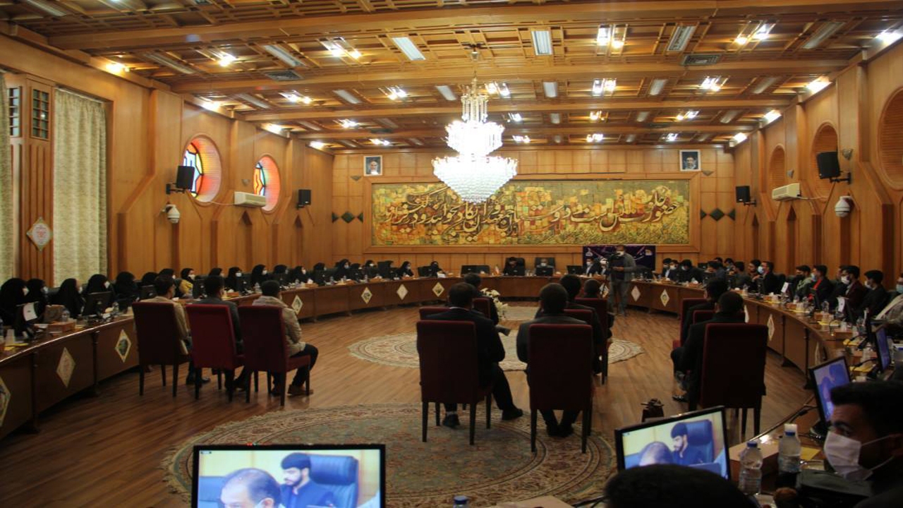 با استفاده از ظرفیت فرهنگیان جوان به دنبال ایجاد تحول در آموزش و پرورش استان هستیم