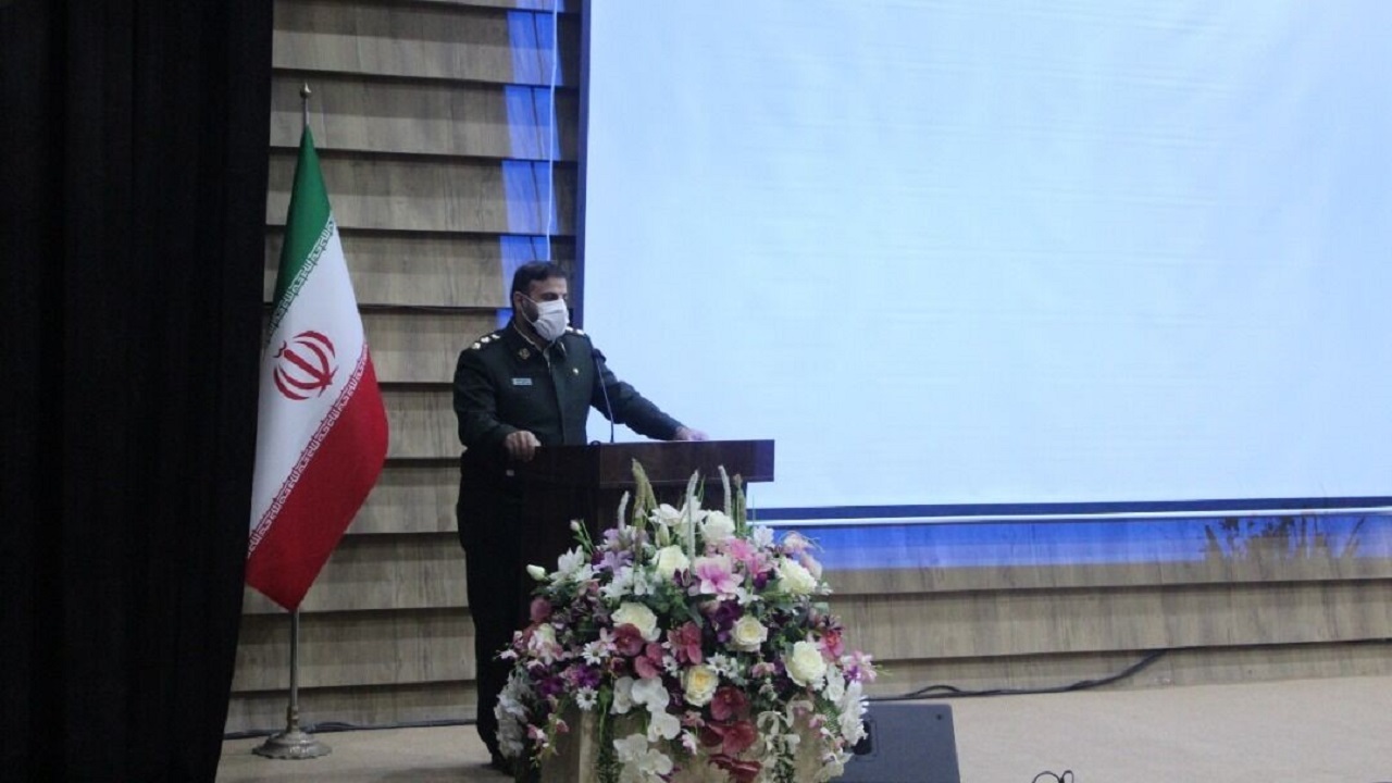 مدیران در تجمعات اعتراضی پاسخگو باشند