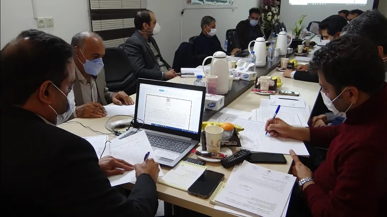 سوء استفاده از مجوزهای گلخانه در کرمان