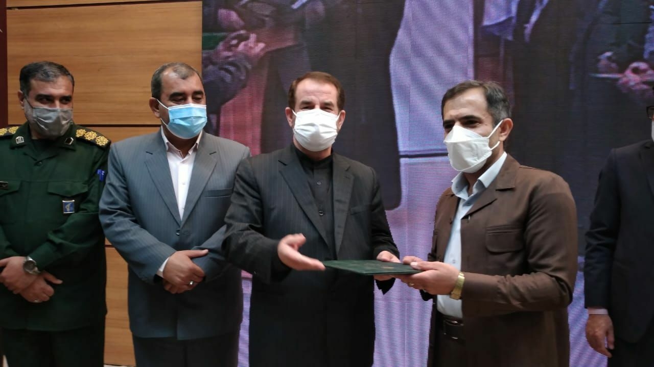 کمک به توسعه بویراحمد سرلوحه فرماندار جدید باشد