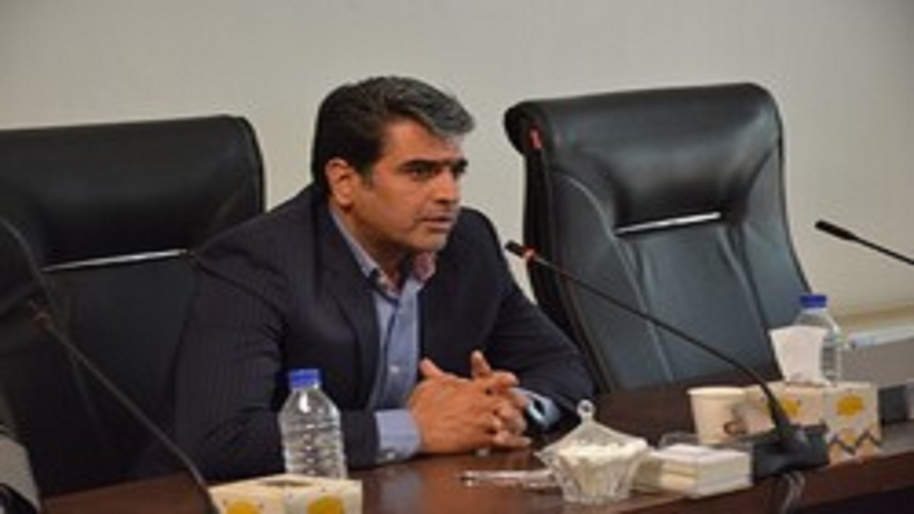هیچ خانه و معبر گرفتار آب در کنارک باقی نمانده است/ استقرار نیروهای عملیات آبفا در این شهر تا یک هفته دیگر