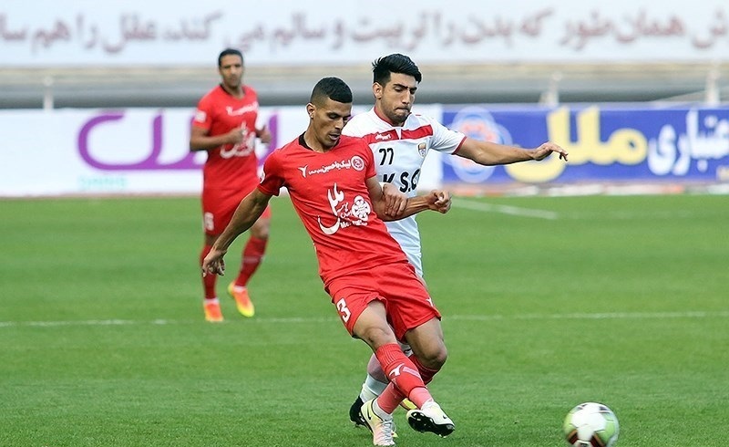 نفت مسجد سلیمان- استقلال؛ آبی&zwnj;ها به دنبال قهرمانی نیم فصل بعد از ۱۰ سال / پرسپولیس- فجرشهید سپاسی؛ سرخپوشان تحت الشعاع استعفای صدری