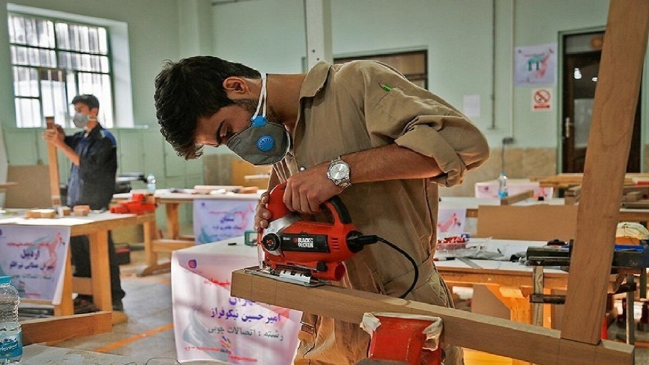 ۲۱۷ معتاد بهبود یافته در استان سمنان مهارت آموختند