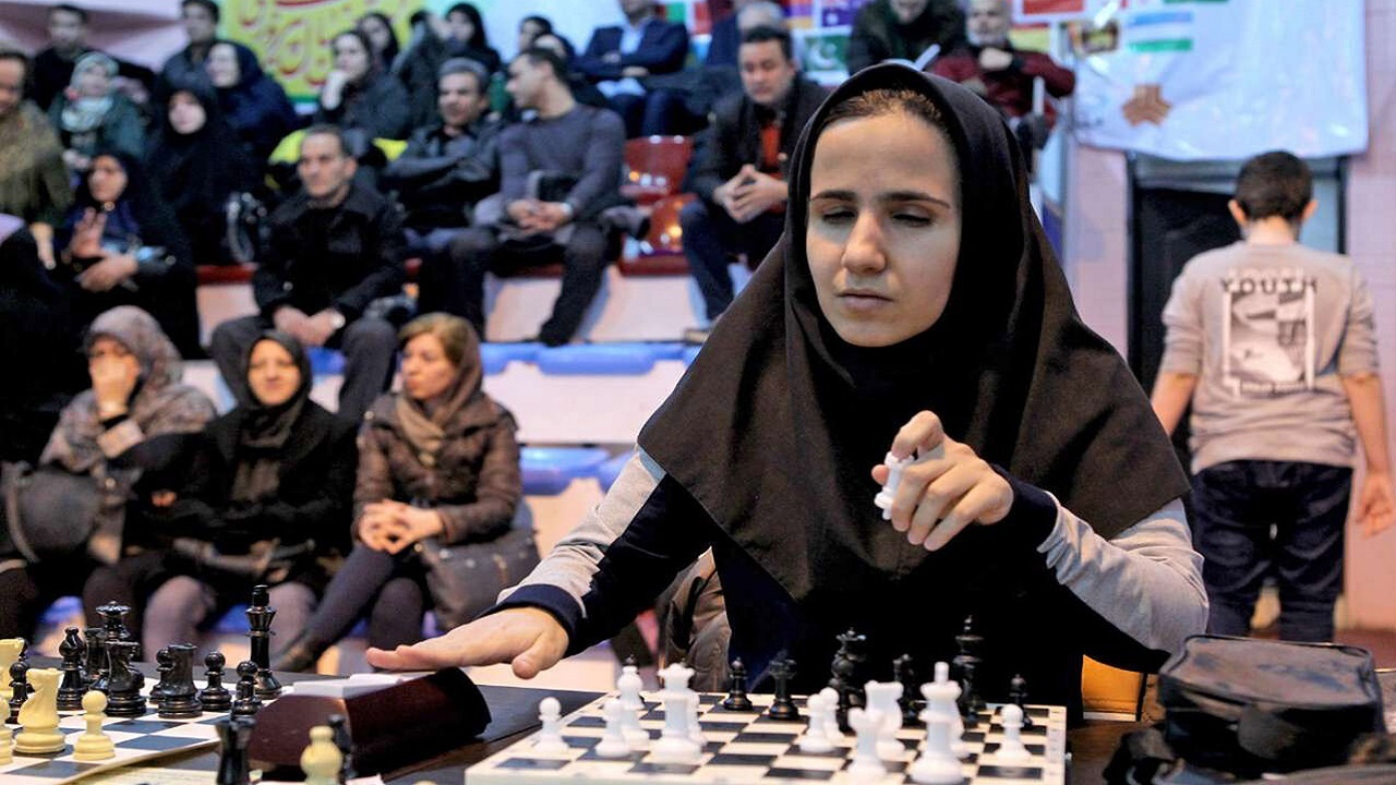 سه بانوی نابینای خراسان رضوی در اردوی تیم ملی شطرنج تمرین می‌کنند