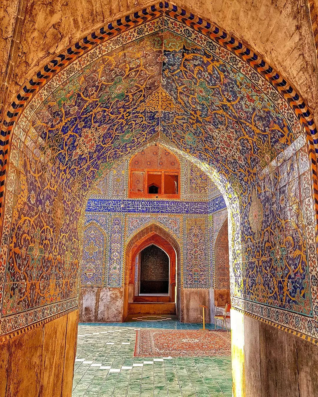 با گذر از این مسجد، به اعماق تاریخ سفر کنید + تصاویر