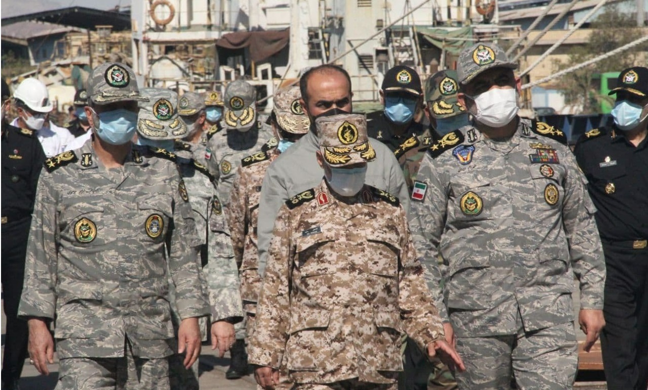بازدید سرلشکر رشید و سرلشکر موسوی از مناطق یکم و دوم نیروی دریایی ارتش