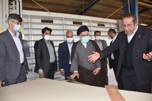 فارس قادر به تامین ملزومات اداری مورد نیاز استان است