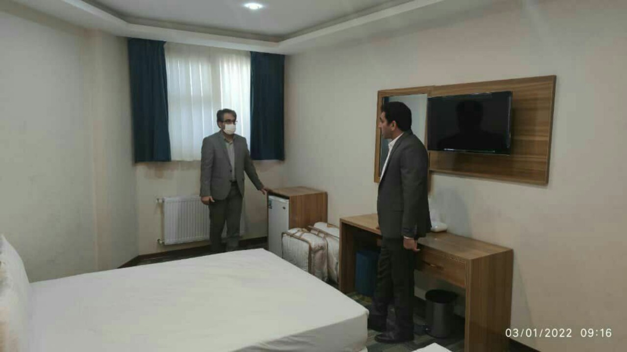 هتل سه ستاره قصر نادری قم در یک قدمی بهره برداری