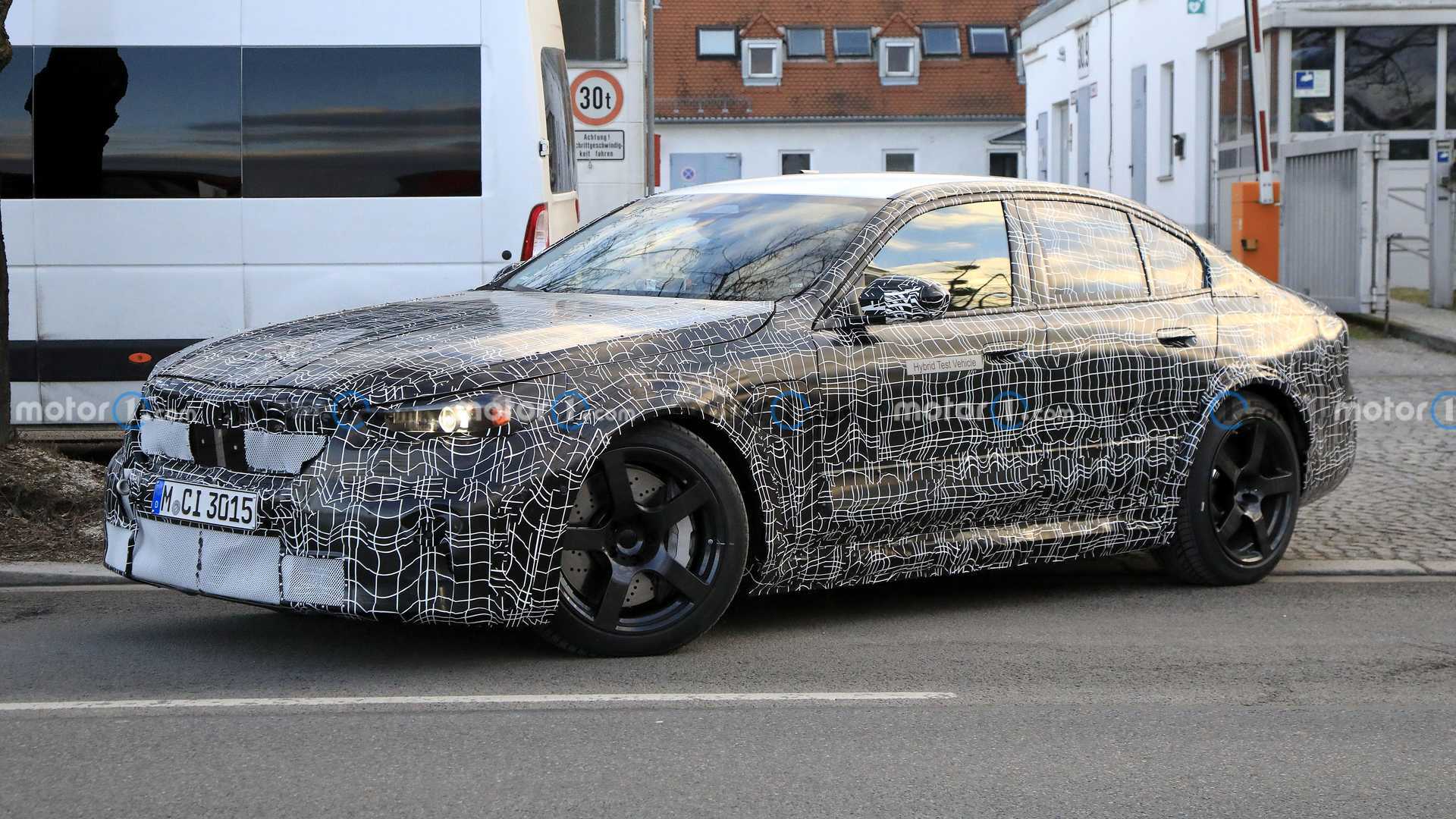 خودروی BMW M۵