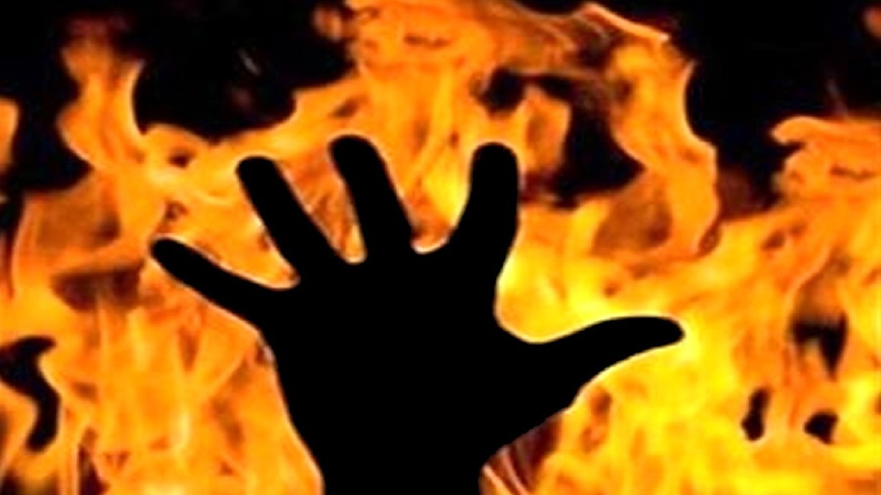 پیدا شدن یکی از مفقودین حادثه آتش سوزی ناحیه صنعتی چرم‌سازی/ کشف دومین جسد