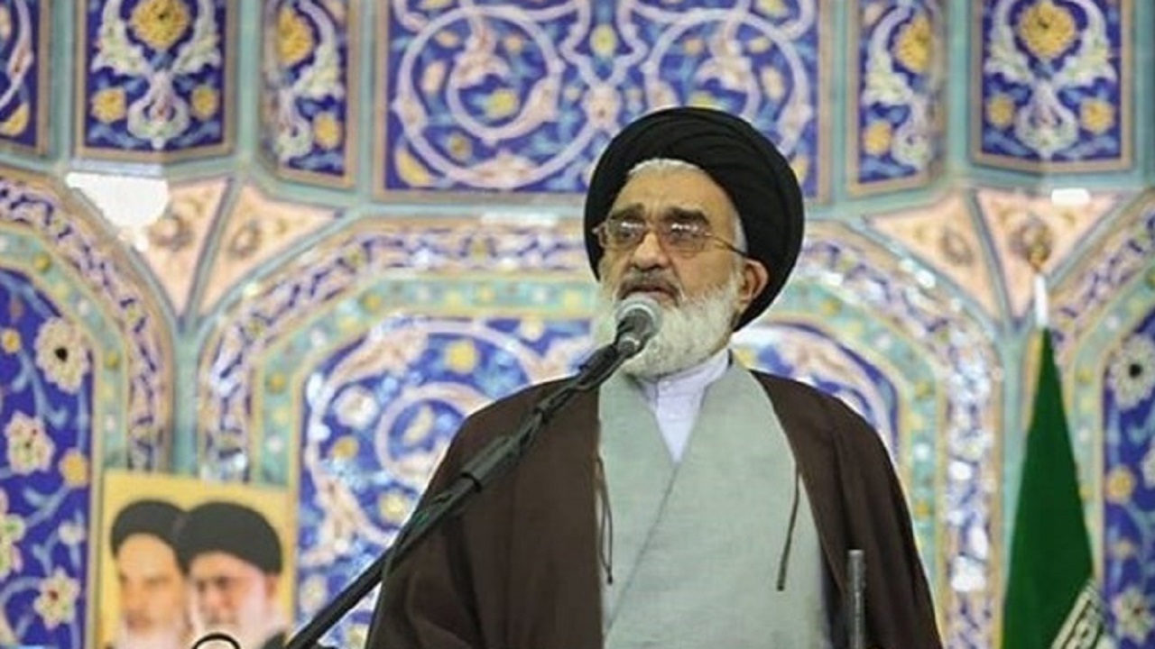 برخی با تحریف تاریخ حوزه آدرس غلط می‌دهند