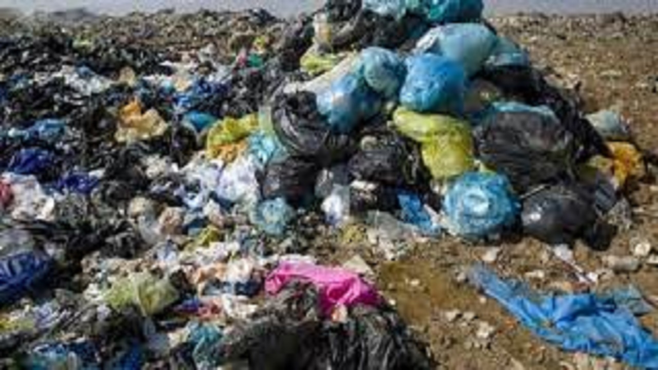 اختلاف بر سر زباله در بناب بالا گرفت