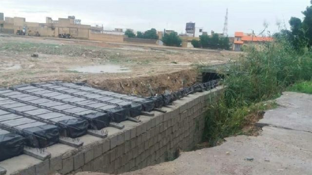 از سرگیری طرح پوشش سیل بند در شهر دهدشت