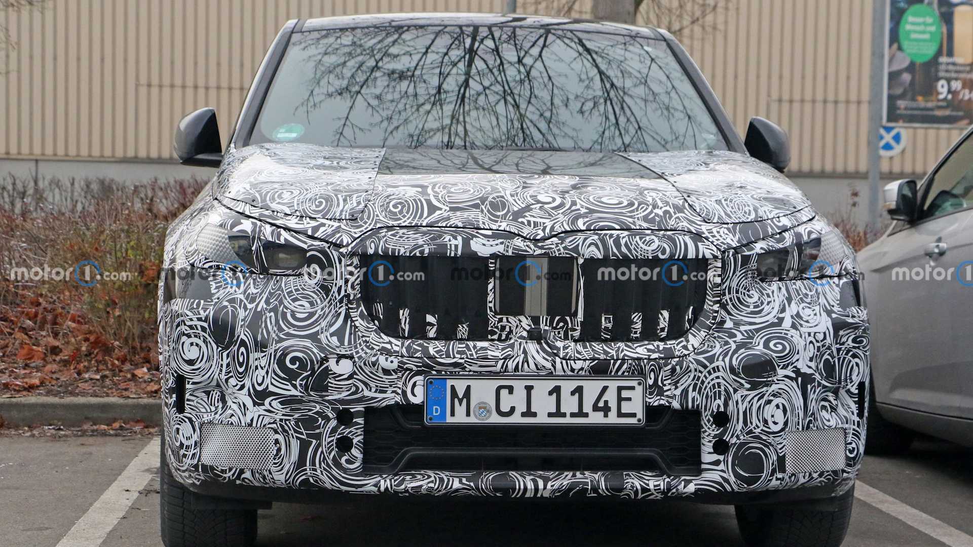 BMW iX1 جدید