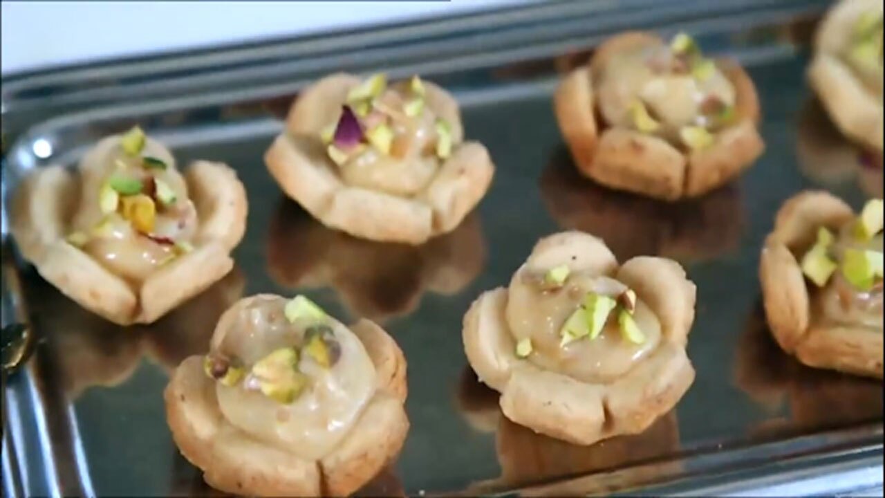طرز تهیه شیرینی کاسه ای + فیلم