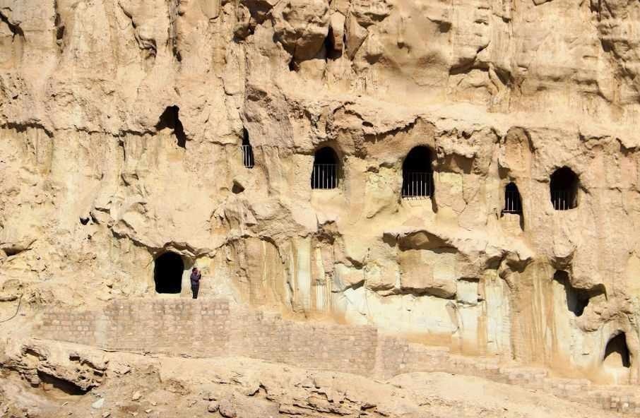 غار خربس 