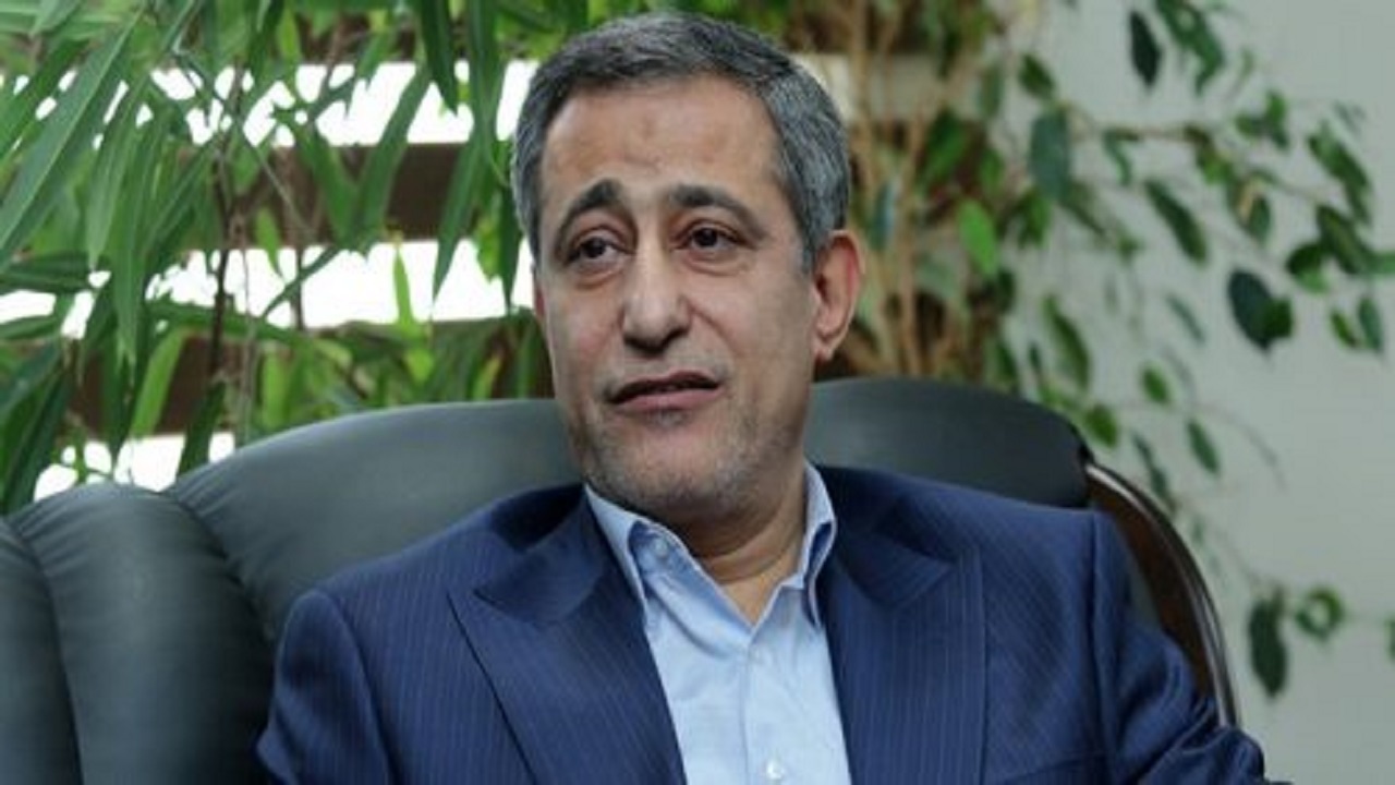 امکانات را برای بهبود نصیری پیشکسوت سابق کشورمان فراهم می کنیم