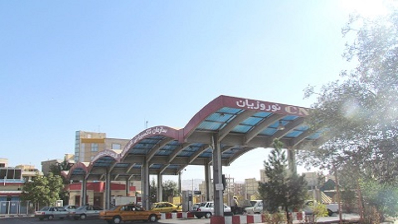 صدور گواهی استاندارد برای جایگاه سی ان جی نوروزیان قزوین