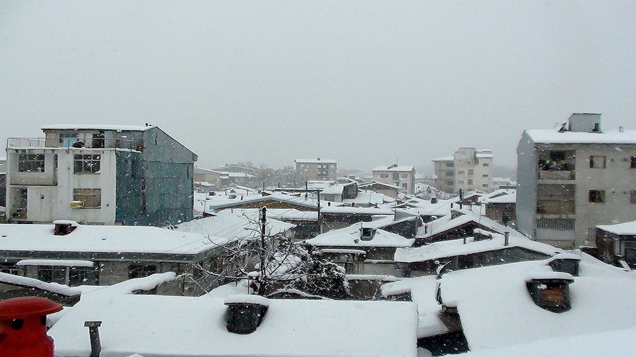 اعلام آمادگی شهرداری رشت برای خدمات رسانی در بارش برف پیش رو