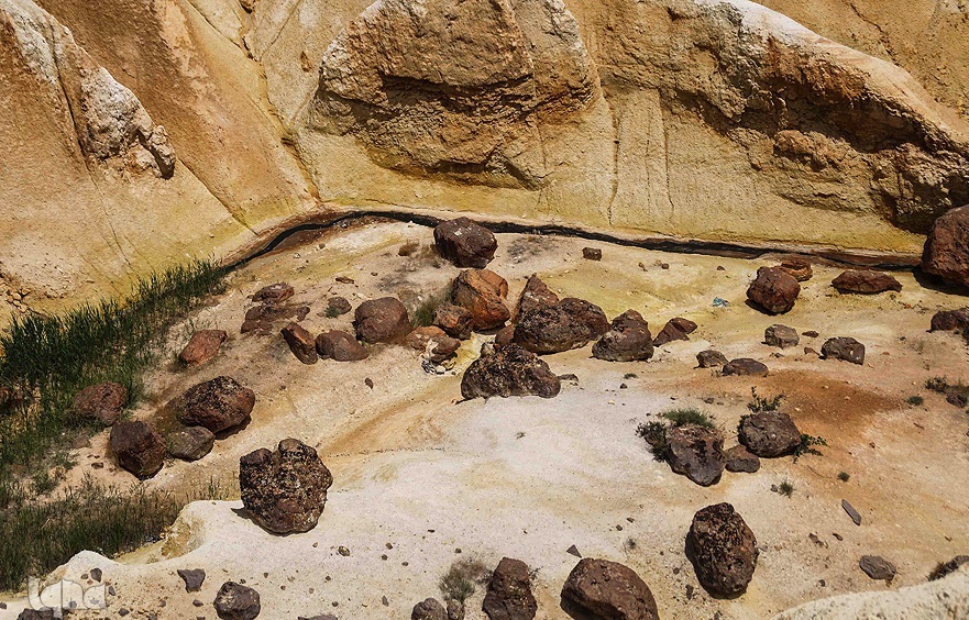 دره سیاه رنگ 