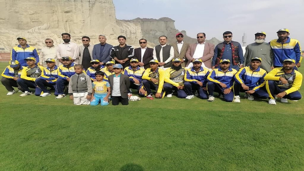 رقابت چهار جانبه بندر گوادر پاکستان باتیم کریکت منطقه آزاد چابهار