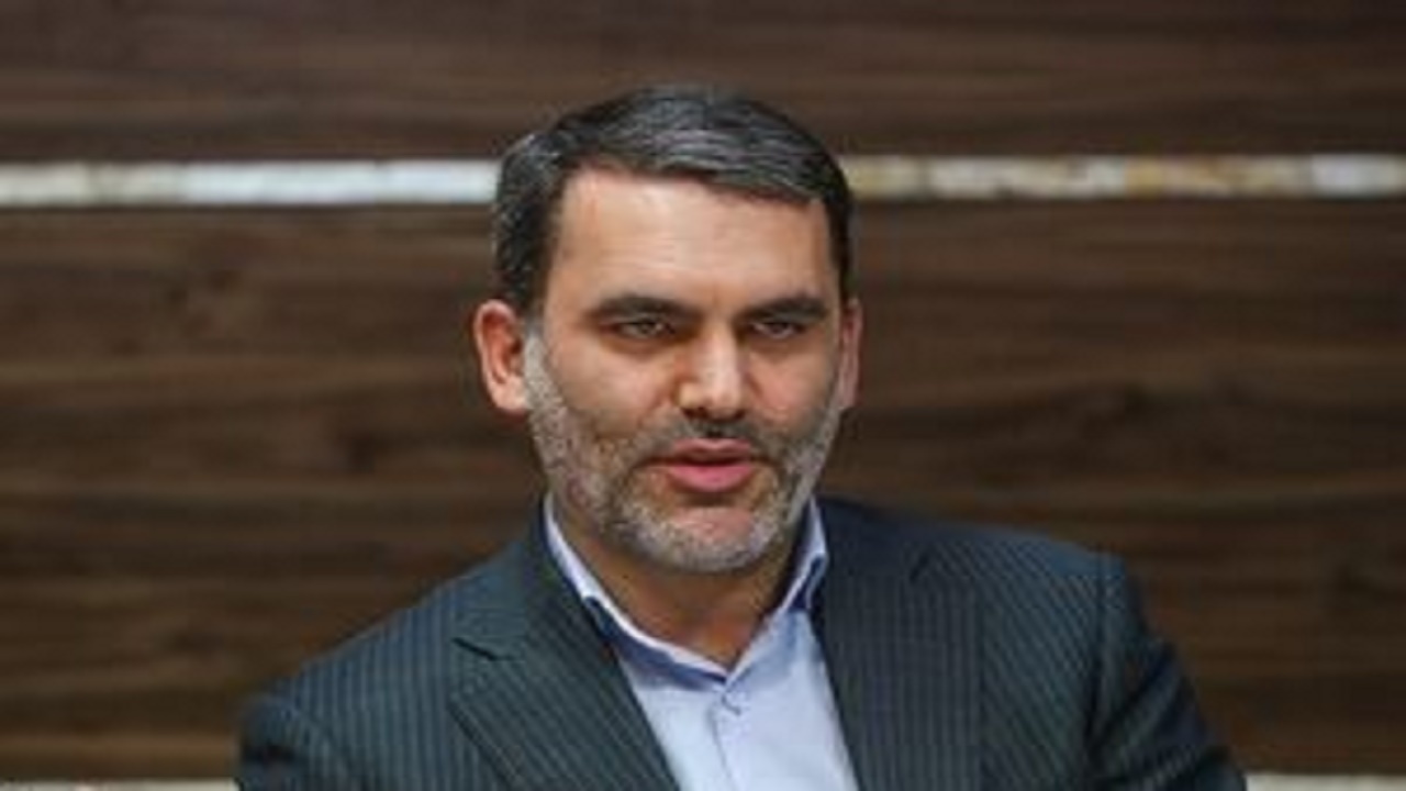 هزینه وکیل گرفتن در کشور ما فوق‌العاده بالاست/ مجوز ورود افراد کم سواد به حوزه وکالت را نداده‌ایم