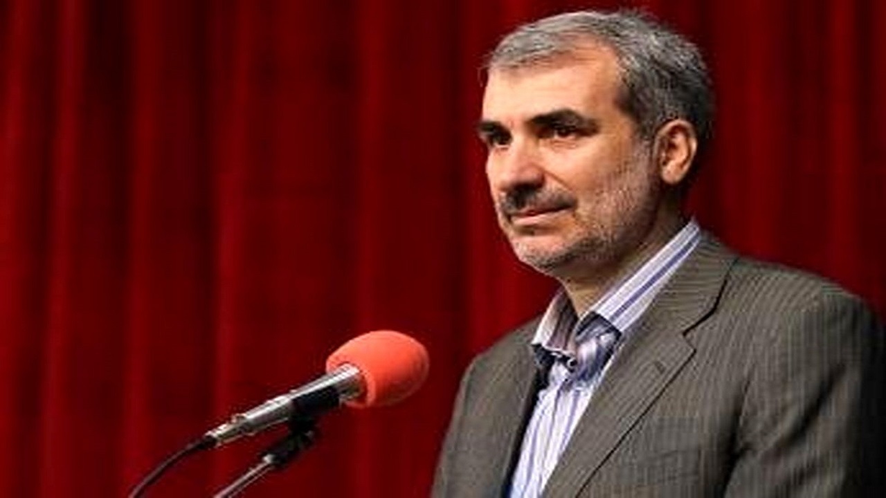 دانش‌آموزان باید در کلاس حاضر باشند