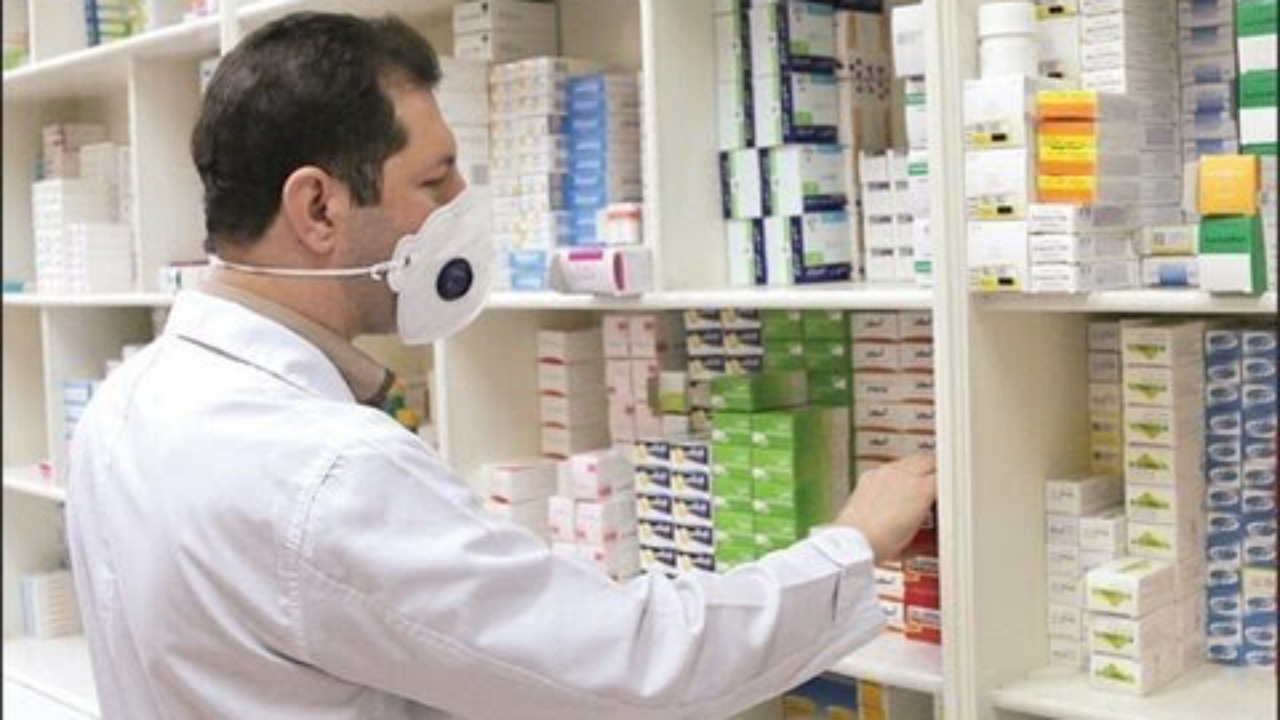 چالش بنیاد شهید و داروخانه‌ها بر سر عقد قرارداد