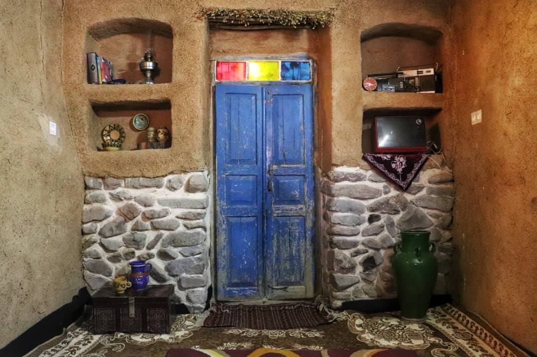 روستای عروسک های بدون چهره در تربت حیدریه+تصاویر