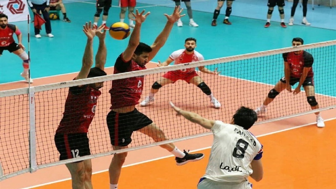 هراز و هورسان به دنبال پیروزی