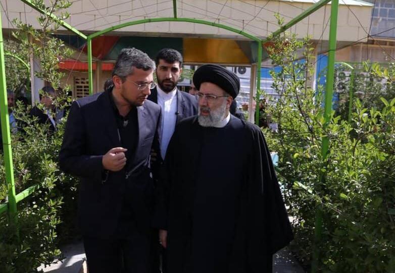 نماینده دشتستان به همراه رئیس جمهور راهی روسیه شد