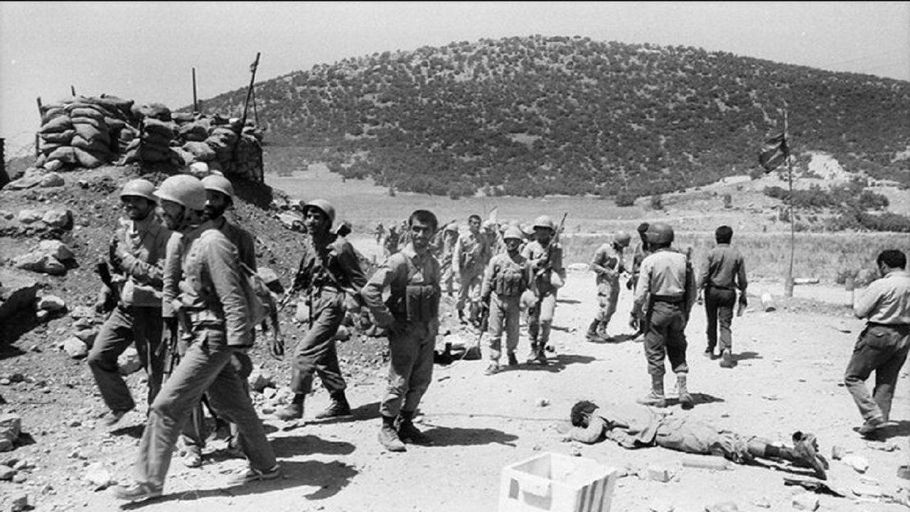 رزمنده اطلاعات عملیات که در شجاعت زبانزد بود