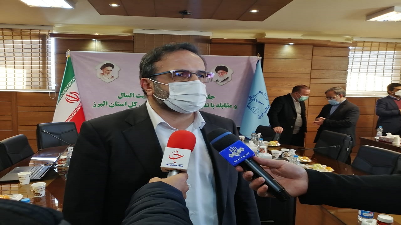 سازه‌های حریم رودخانه کرج رفع تصرف می‌شود