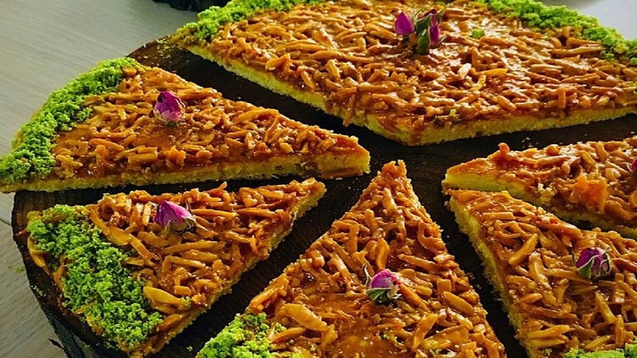 آموزش تهیه شیرینی ملکه بادام + فیلم