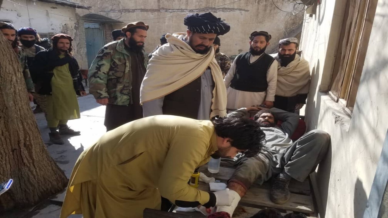 در پی تیراندازی یک فرد مسلح در کنر ۱۴ تن کشته و زخمی شدند