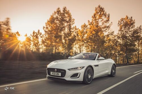 جگوار F-type 2022